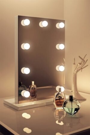 Vina Işıklı Makyaj Aynası 45x65cm